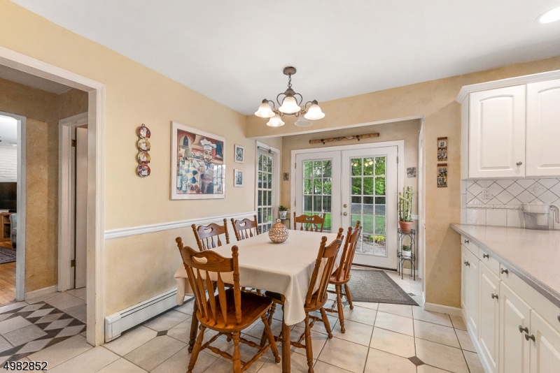 BRITTANY PARK - Residential