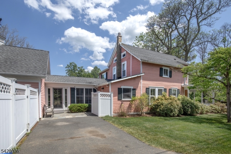 Pottersville - Residential