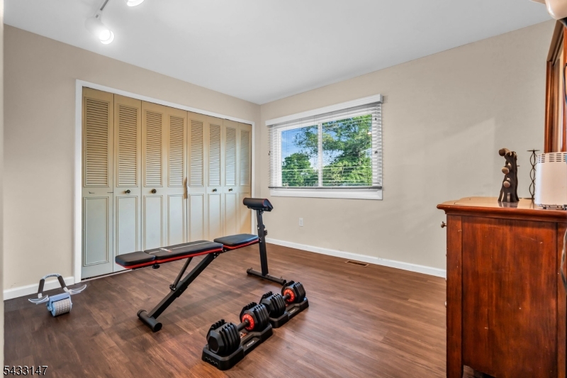Monmouth Hts - Residential