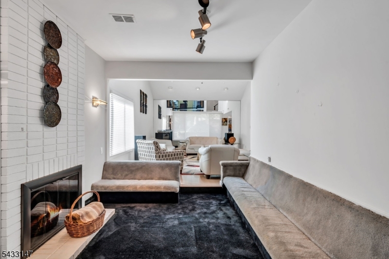 Monmouth Hts - Residential