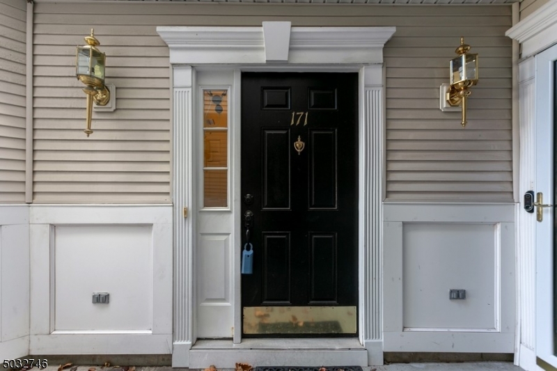 Riverwalk - Residential