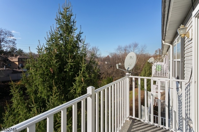 Riverwalk - Residential