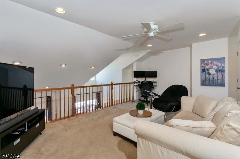Riverwalk - Residential