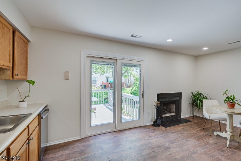 Sheffield Towne - Residential