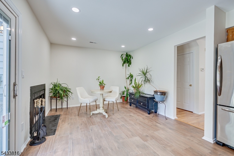 Sheffield Towne - Residential