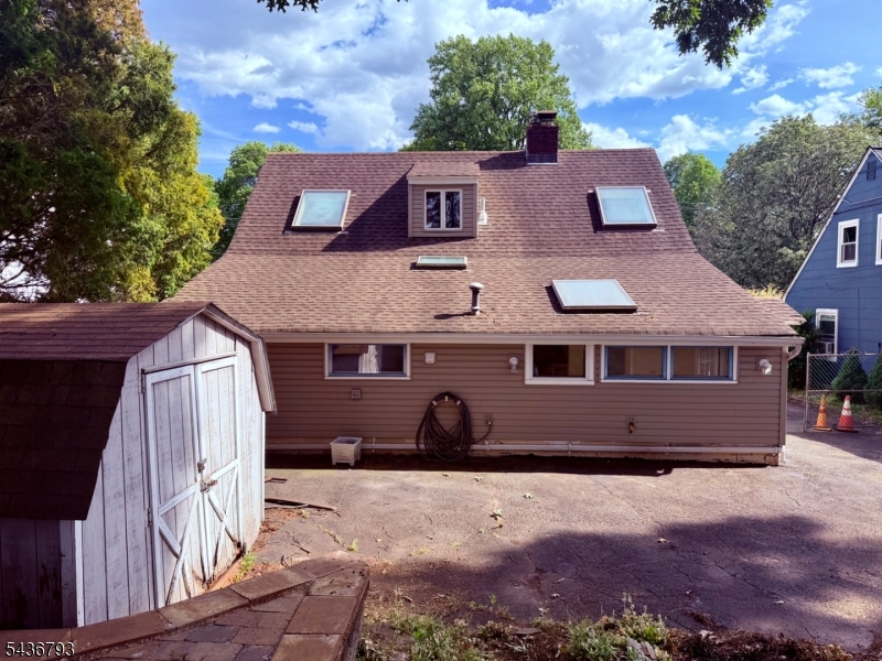 Milton Lake - Residential