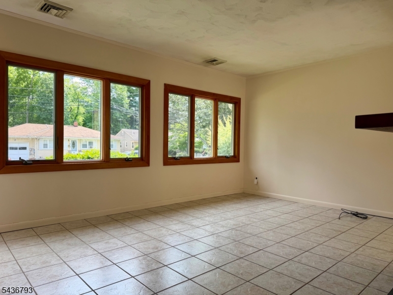 Milton Lake - Residential
