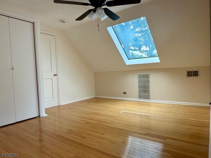 Milton Lake - Residential