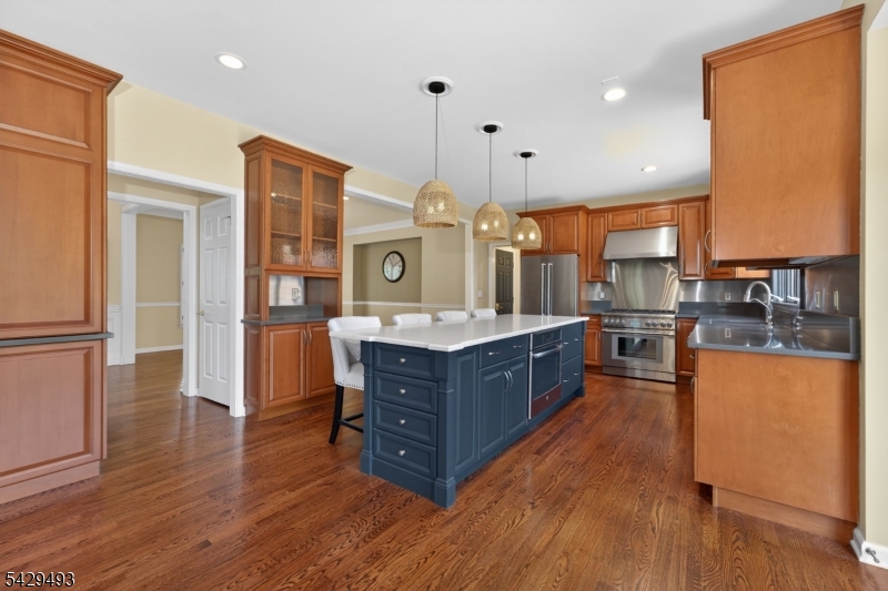 Wellington West - Residential