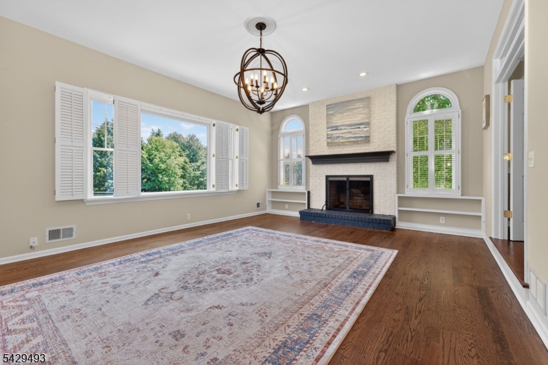 Wellington West - Residential