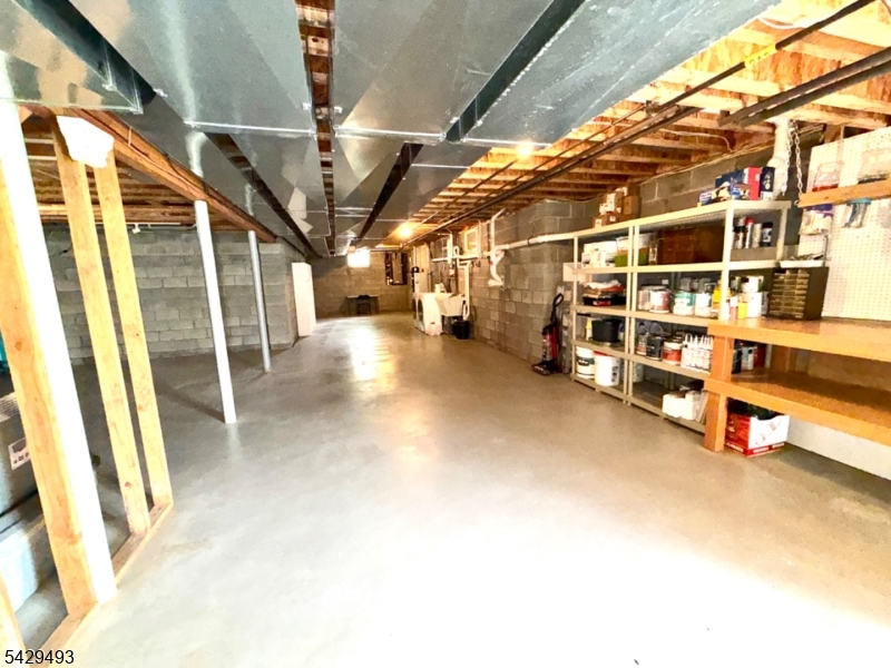 Wellington West - Residential