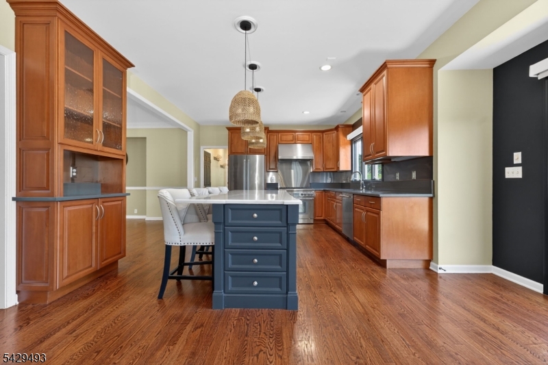 Wellington West - Residential