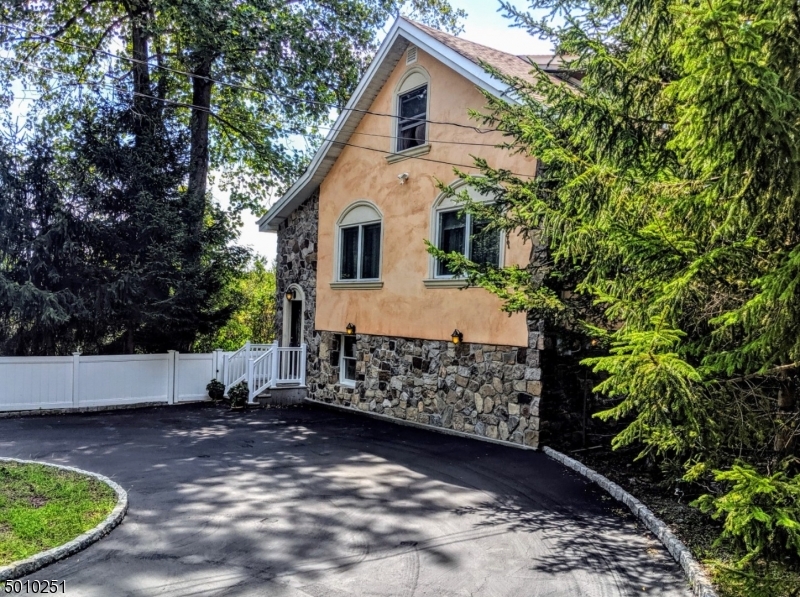 Lower West Milford - Residential Income