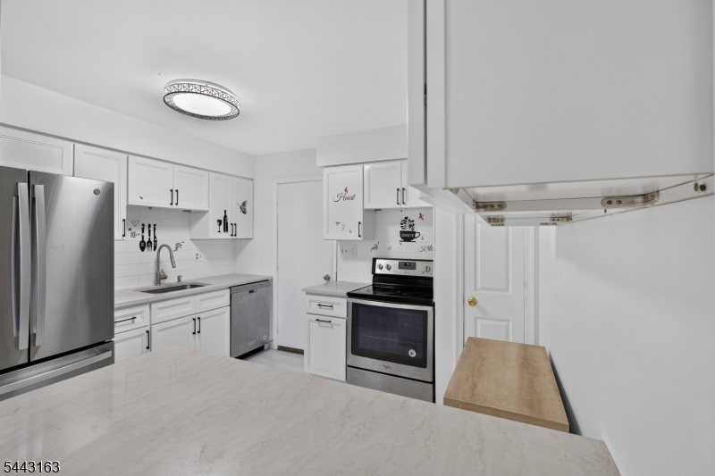 Quail Crest - Residential