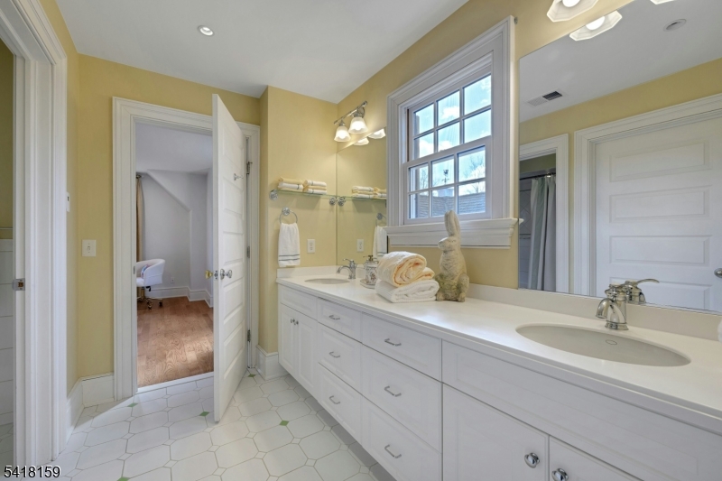 Washington Valley - Residential