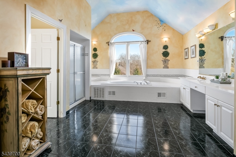 Beacon Hill - Residential