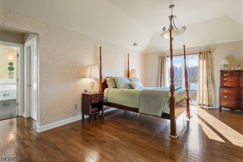 Beacon Hill - Residential