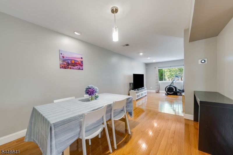 Castle Ridge - Residential
