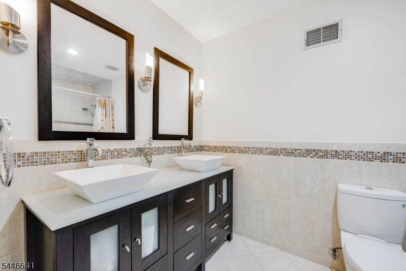 Castle Ridge - Residential