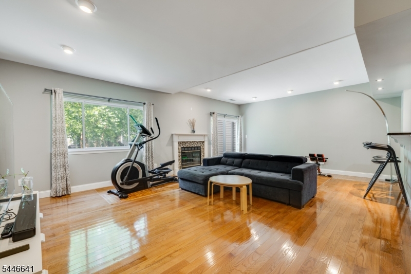 Castle Ridge - Residential