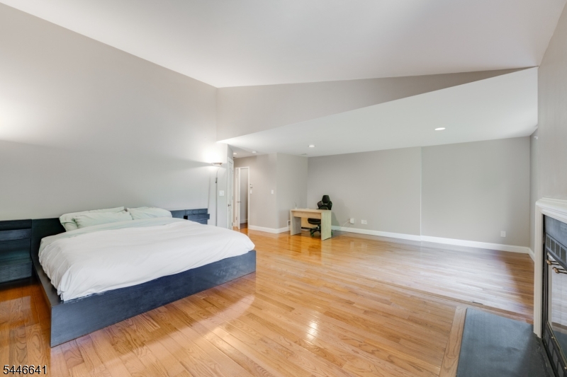 Castle Ridge - Residential