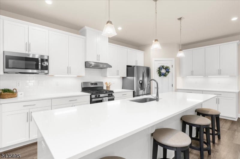 Hawke Point - Residential