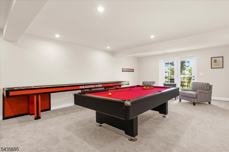 Hawke Point - Residential