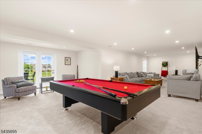 Hawke Point - Residential