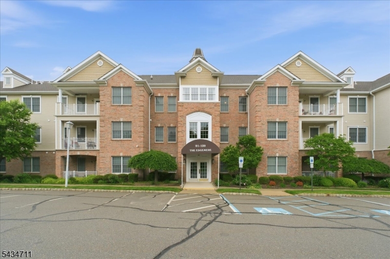 Horizons at Mount Arlington - Residential