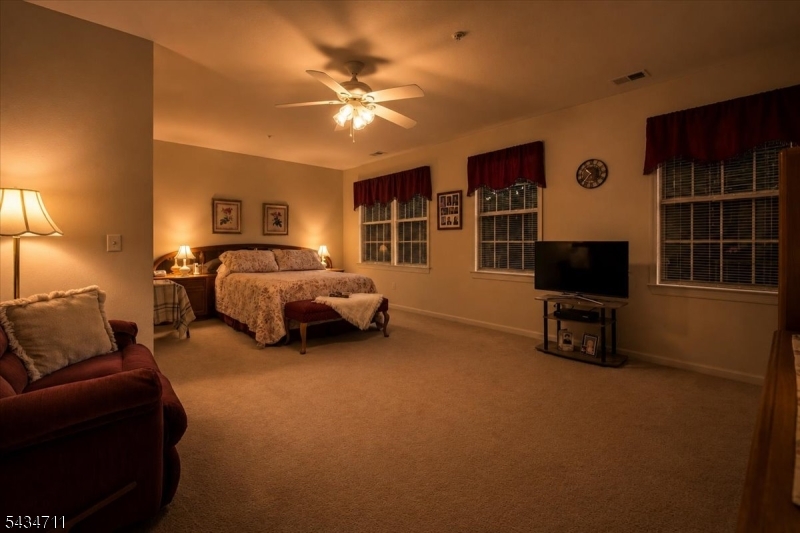 Horizons at Mount Arlington - Residential