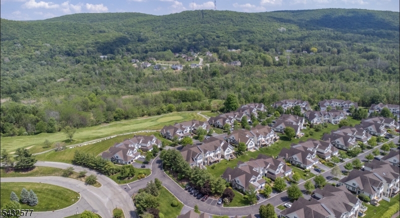 CRYSTAL SPRINGS - Residential