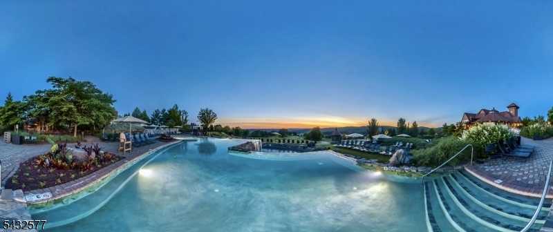 CRYSTAL SPRINGS - Residential