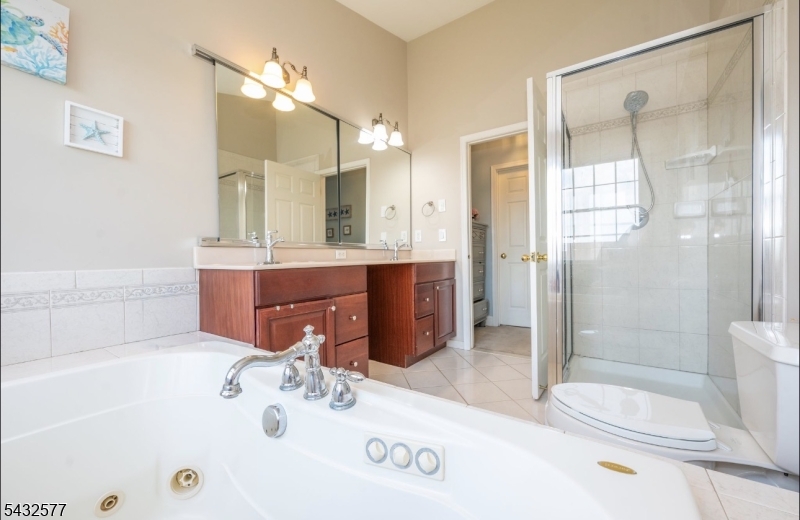 CRYSTAL SPRINGS - Residential