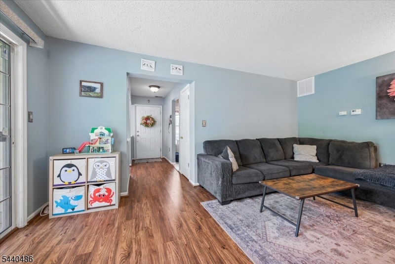 Cedar Brook - Residential