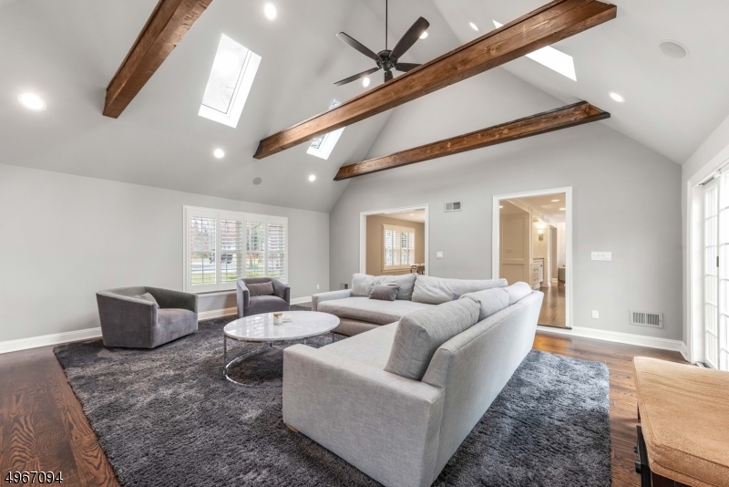 CONVENT STATION - Residential