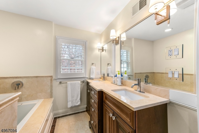 CONVENT STATION - Residential