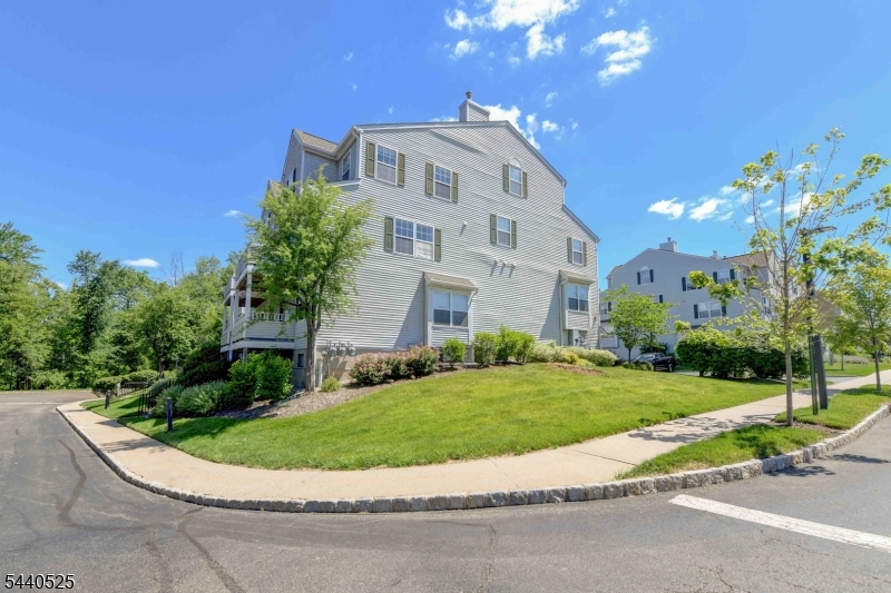 Eden Lane - Residential