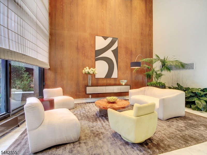 Claridge - Residential