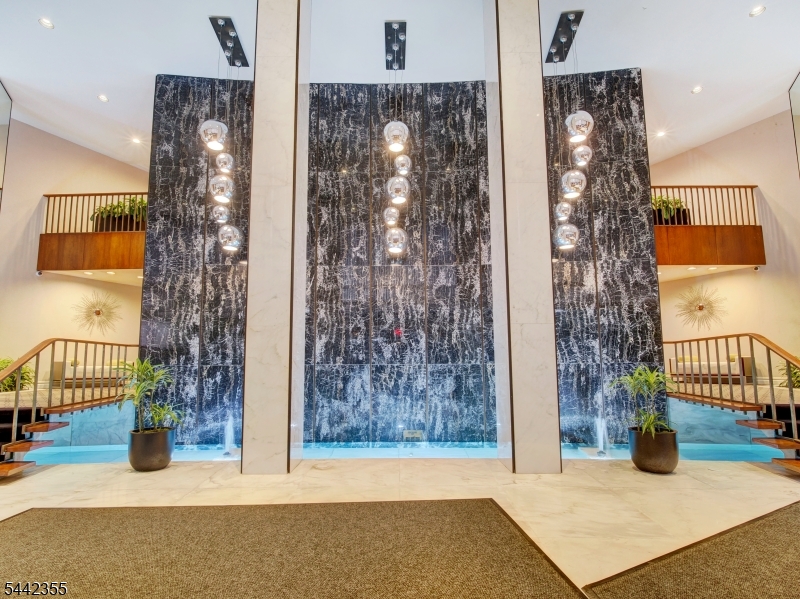 Claridge - Residential