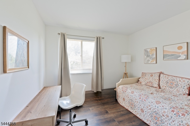 Pompton Village - Residential