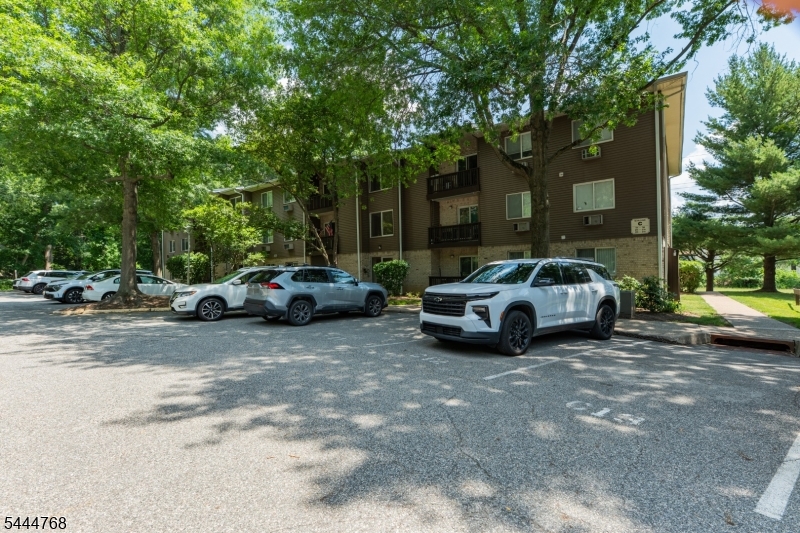 Pompton Village - Residential