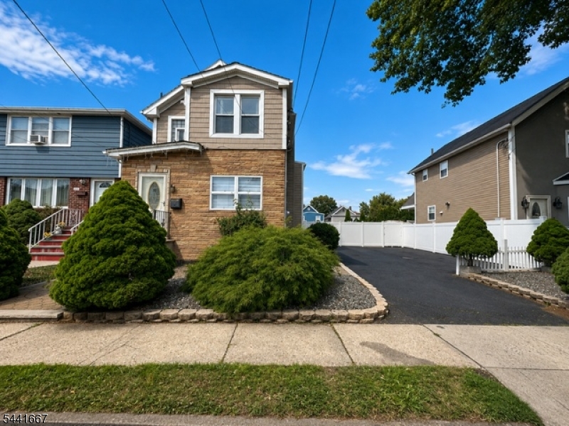 1/2 Block off Midland - Residential Income