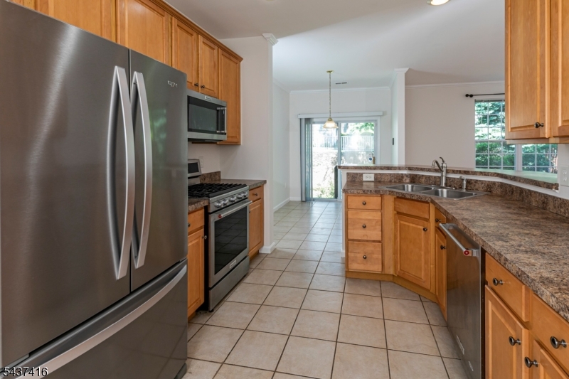 Montgomery Hills - Residential