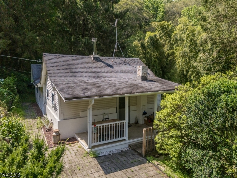 SPRUCE RUN - Residential Income