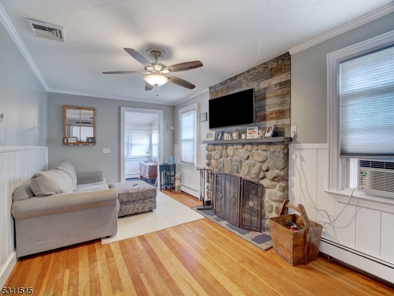 Lake Hiawatha - Residential