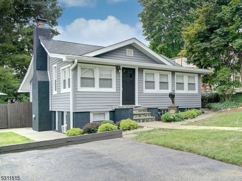 Lake Hiawatha - Residential