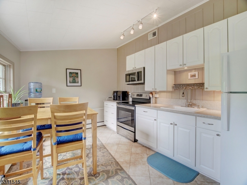 Lake Hiawatha - Residential
