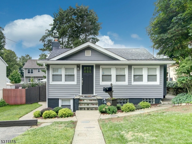 Lake Hiawatha - Residential