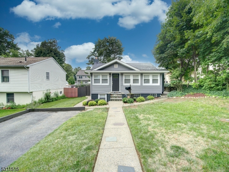 Lake Hiawatha - Residential