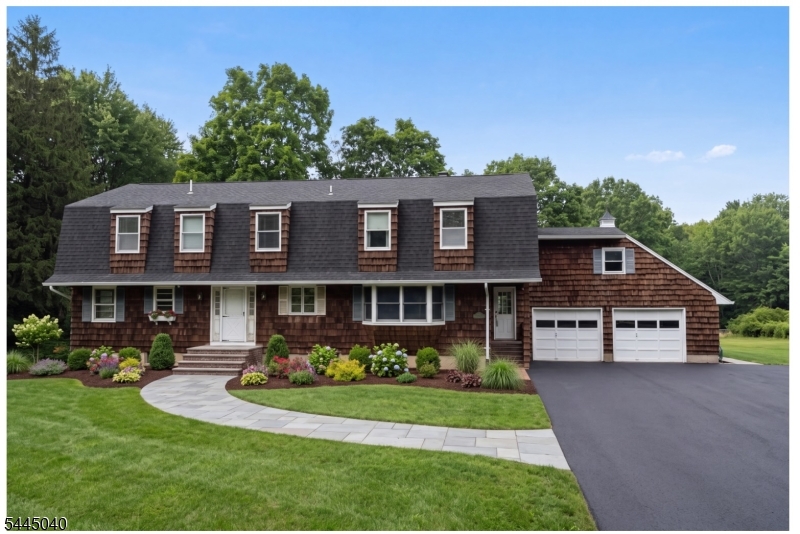 LONG VALLEY - Residential